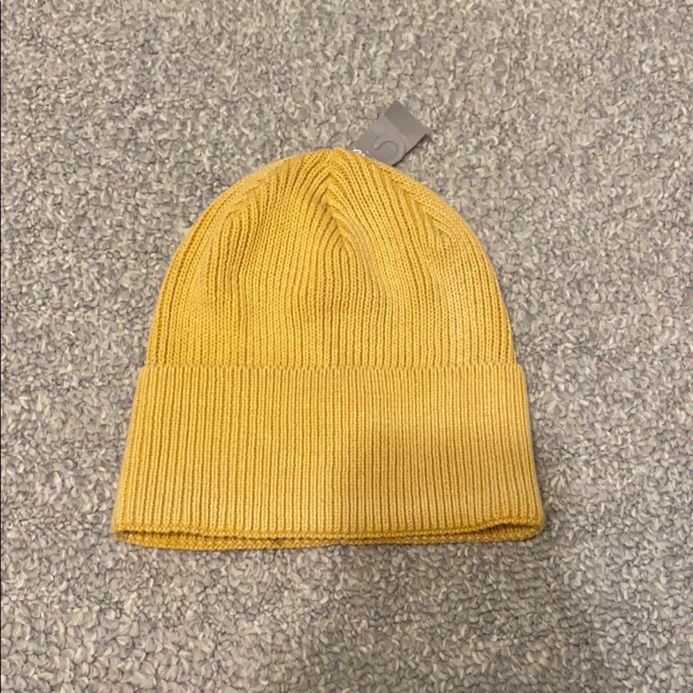 Aerie Pale Yellow Beanie